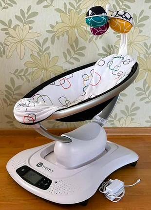 4moms заколисуючий центр