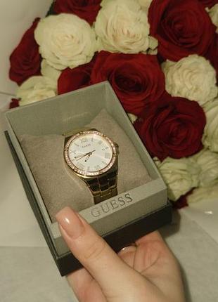 Жіночий годинник guess