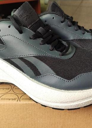 Кроссовки reebok metreon - черные. оригинал.