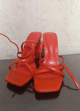Босоножки zara 39 размер