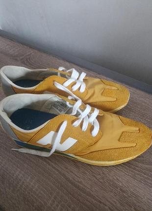 Кросівки new balance, стелька 24,5, замш - плащівка, жовті з сірим, стан ідеальний