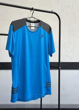 Футболка adidas