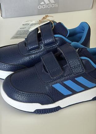 Дитячі кросівки adidas нові, оригінал, 26 розмір