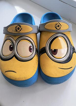Crocs міньйони j1