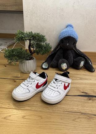 Кросівки дитячі nike court borough low 2. розмір 21.