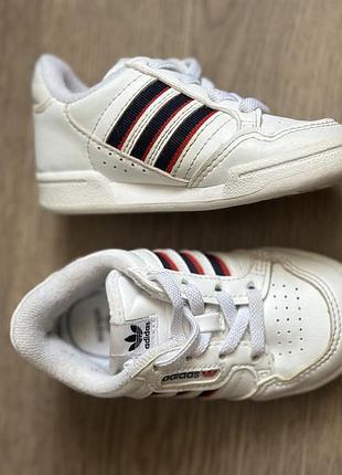 Кросівки адідас дитячі adidas