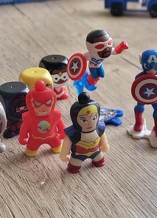 Фигурки marvel игрушки kinder