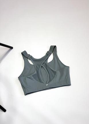 Спортивний топ workout