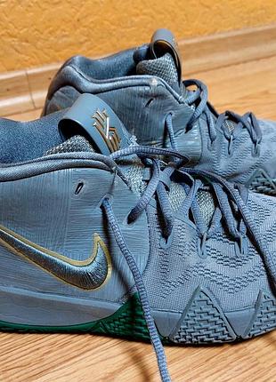 Кроссовки nike kyrie 4 р  39(25см)