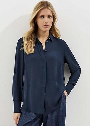 Подовжена чорна блуза сорочка з продольною люрексовою ниткою від m&s