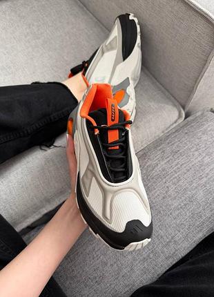 Adidas edge runner white black orange 9