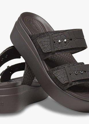 Сандалии crocs