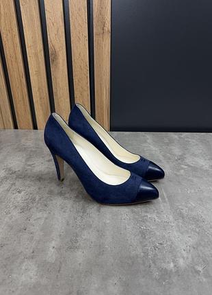 Chanel cc blue suede cap toe heels pumps туфлі лодочки оригінал
