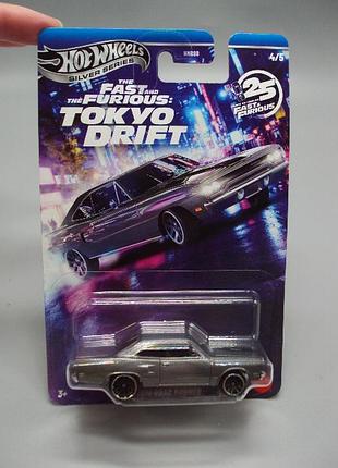 Машинка модель hot wheels tokyo drift grey 1970 road runner серебряная серия токио дрифт No19046с