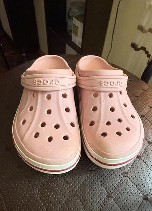Оригінальні crocs для дівчинки