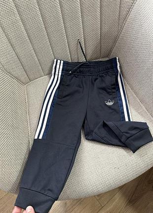 Штани на хлопчика adidas