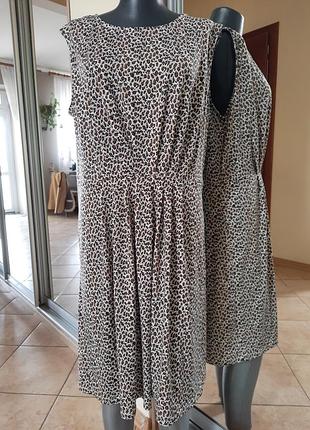 Комфортное в леопардовый принт платье 👗