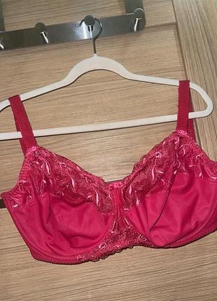 Дуже класний , якісний бюстгальтер fantasie 70h