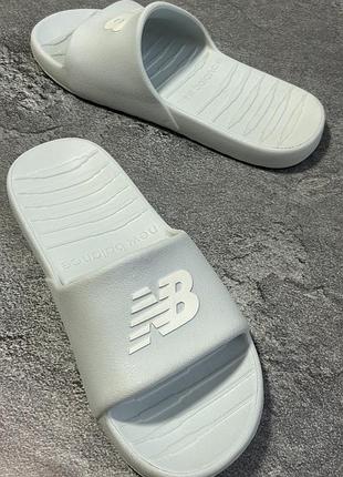 Слайдери шльопанці new balance нові 38.5