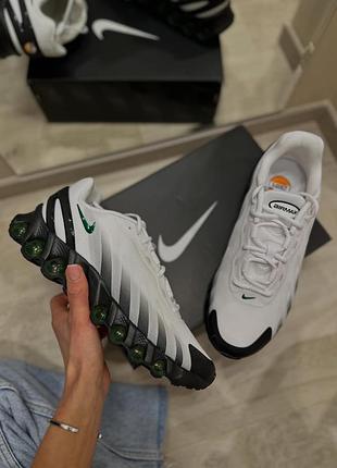 Оригінальні кросівки nike air max dn8 fq7860-104