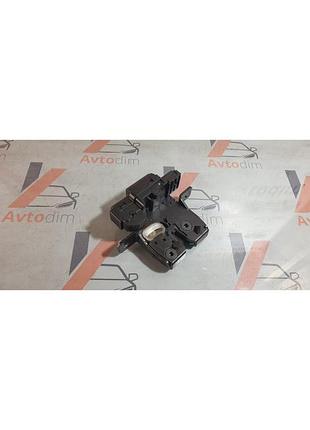 Замок кришки багажника 90502ey10a nissan qashqai 1 2010-2013