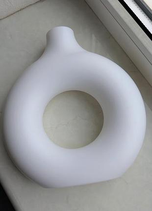 Ваза white bagel 5