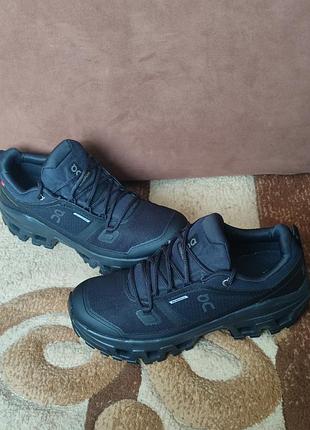 Кросівки on running cloudrock low waterproof black/black