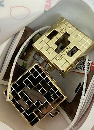 Колекційна фігурка kinder joy minecraft golden block (майнкрафт)