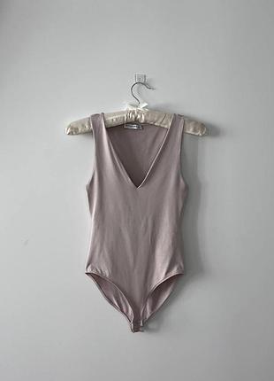 Еластичне боді stradivarius розмір xs/s