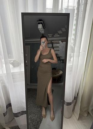 Сукня zara з розрізом і відкиитою спиною