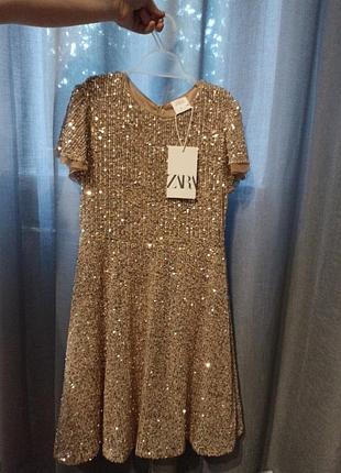 Платье с пайетками zara 140