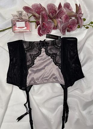Пояс для панчіх ann summers