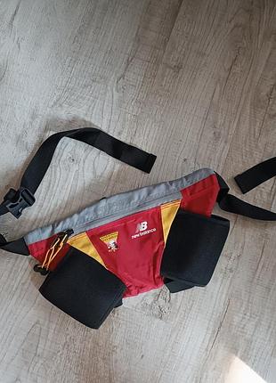 Сумка для бега для марафона new balance с двумя карманными под бутылочки с водой