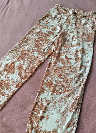 Женские летние брюки zara