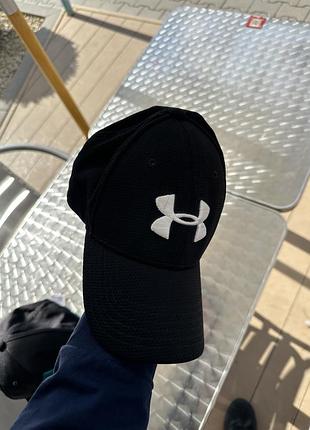 Кепка under armour