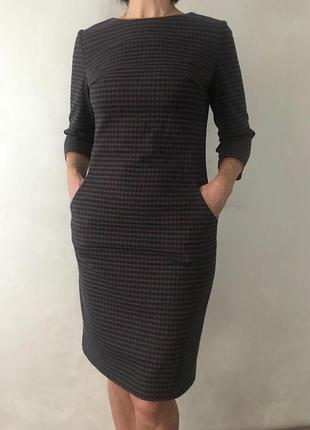 Сукню
