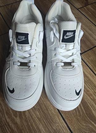Кроссовки nike air force 28,5см