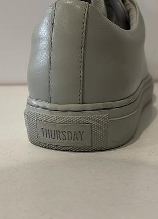 Thursday кросівки 5