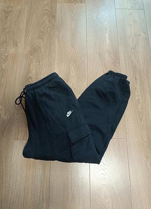 Спортивные штаны nike