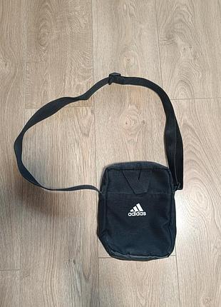 Месенджер adidas