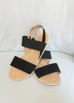 Женские кожаные босоножки george fabulous footwear италия