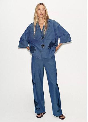 Жіночий костюм вільного крою zara