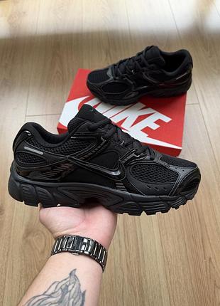 Nike v5 rnr 2