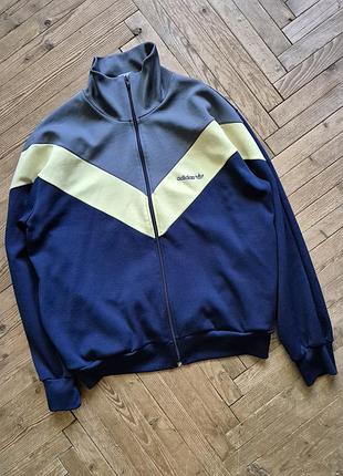 Яркая винтажная олимпийка кофта зепка adidas vintage с вышитым лого