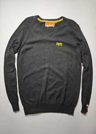 Мужской джемпер с v-образным вырезом от британского бренда superdry в сером цвете размер м
