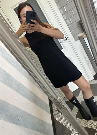 Сукня чорна