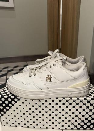 Оригінальні tommy hilfiger