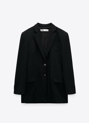 Женский пиджак zara размер, в красивом состоянии. длинна пиджака 80 см. длинна руковая от шва 58. обхват груди 48 см.