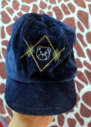 Brums теплая бархатная кепочка с италии 0-6 месяца новая