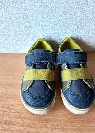 Чудові кросівки кеди clarks 22 р. устілка 14 см. стан відмінний.